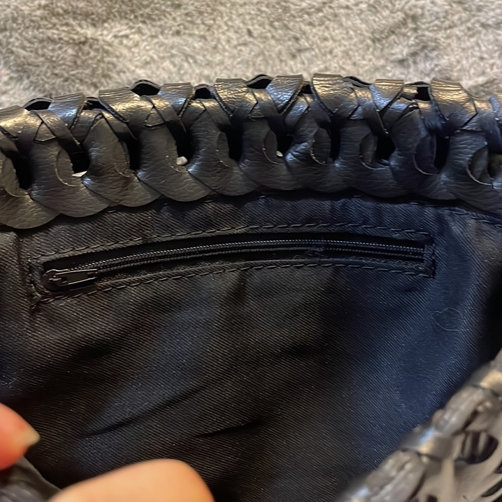 Black Woven Purse - Picture 9 of 9